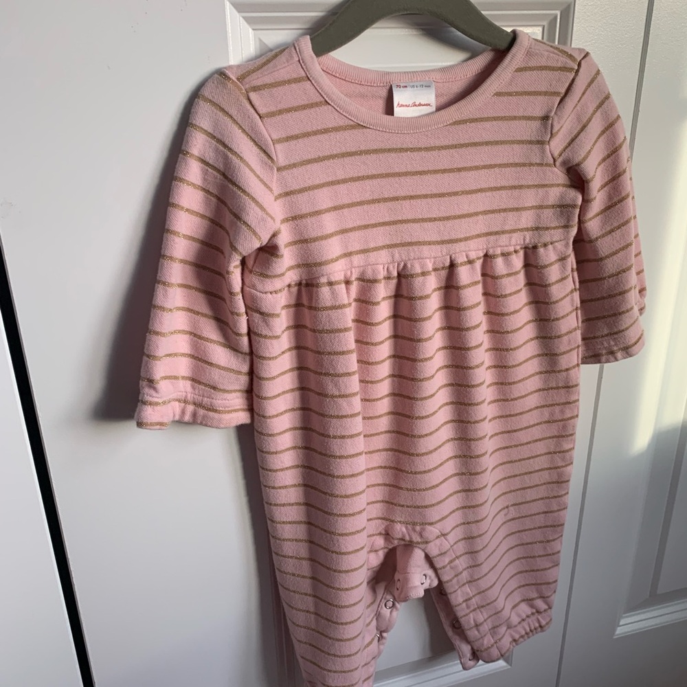Hanna Anderson 6-12 months outfit.